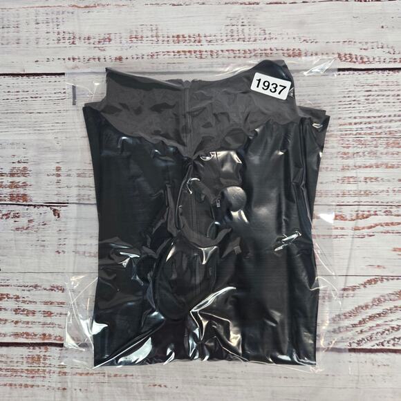 Intermix Black Whimsigoth Flare Sleeve Top S Plunge Neck Witchy Ethereal Neutral - Picture 9 of 9